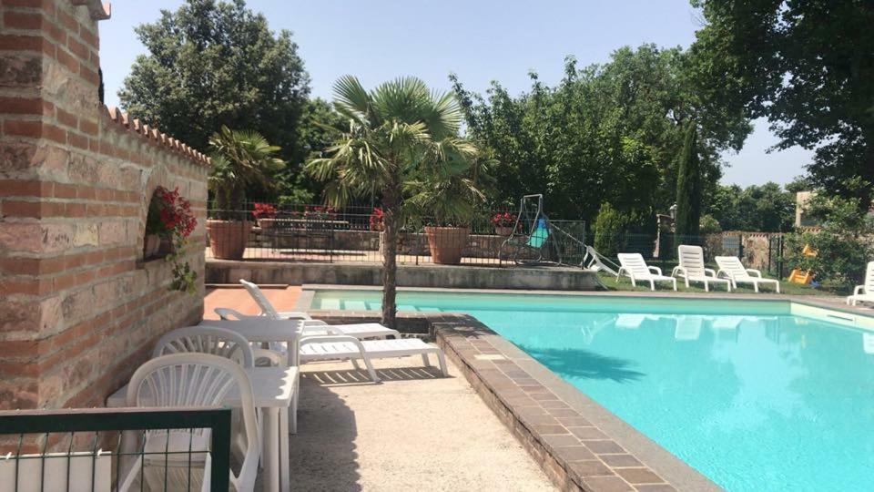 Villa Residenza Le Querce Trilocale Fossato di Vico Exterior foto